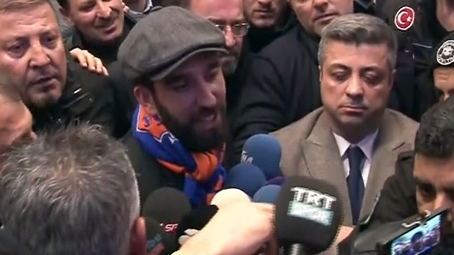 Arda Turan İstanbul'a geldi