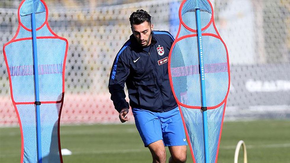 Mustafa Akbaş Trabzonspor'un yeni sol beki oluyor
