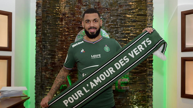 Galatasaray'ı reddetti, St. Etienne'e imza attı