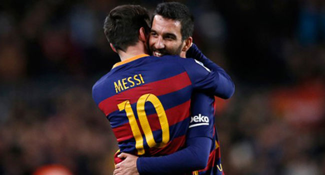 Messi'den Arda Turan'a veda mesajı