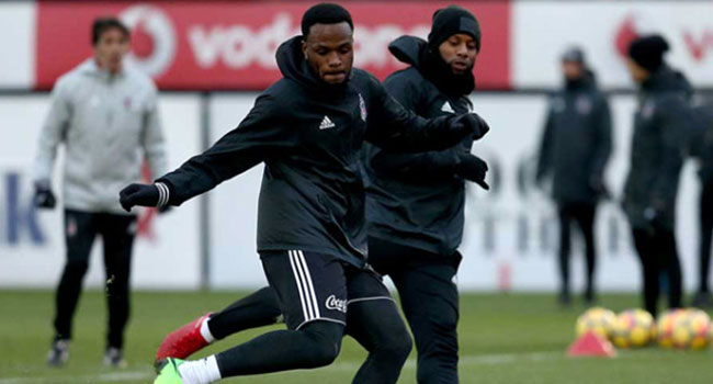 Cyle Larin, Aytemiz Alanyaspor'a kiralandı