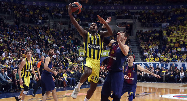 Fenerbahçe Doğuş, Barcelona'yı evinde devirdi!