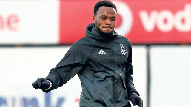 Beşiktaş Larin'e kulüp arıyor