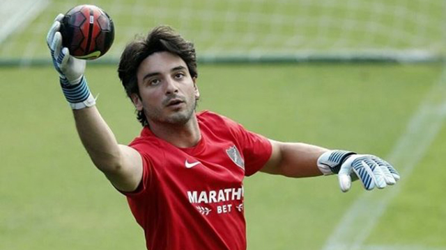 Malaga, Cenk Gönen'in sözleşmesini feshetti