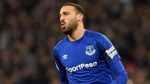 Cenk Tosun'un yerine Oumar Niasse