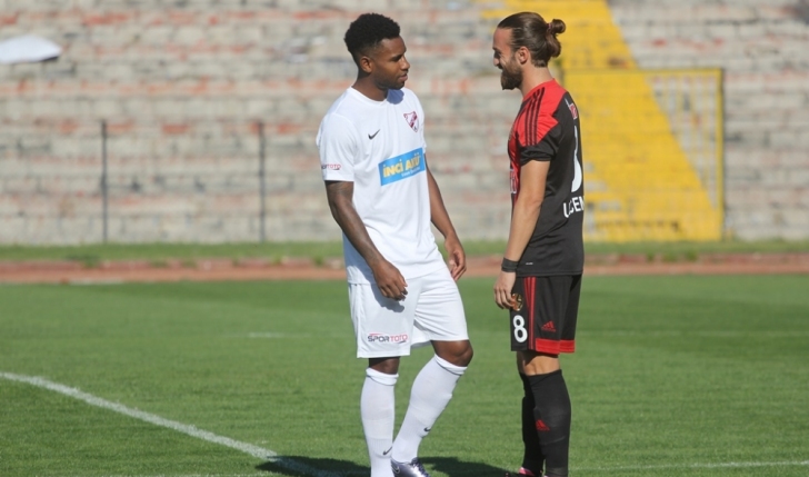 Eskişehirspor'da Uğur İnceman kadro dışı kaldı