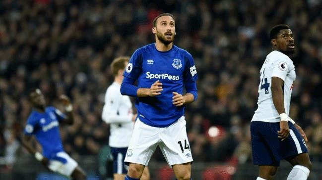 Cenk Tosun için flaş açıklamalar