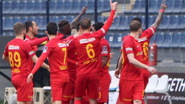 Kayserispor, Osmanlıspor engelini tek golle aştı