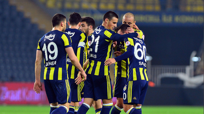 Fener son 4'e kaldı, Beşiktaş'ın rakibi oldu