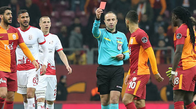 Belhanda'dan Galatasaray'a kötü haber!
