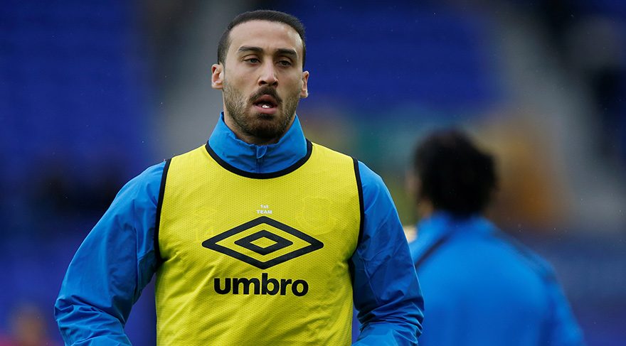 Cenk Tosun Dubai'ye gidiyor
