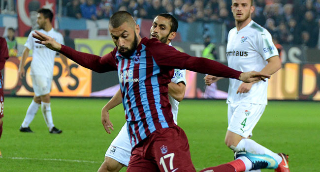 Trabzonspor'a Burak Yılmaz'dan kötü haber