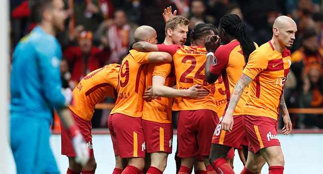 Serdar Aziz, eski takımına attığı gol sonrası sevinmedi