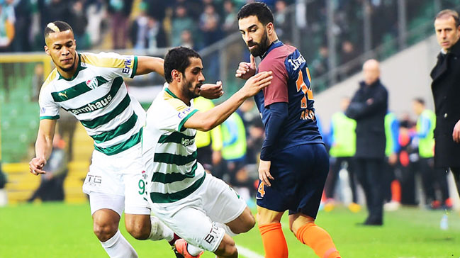 Barcelona, Arda Turan'ı her an satabilir!