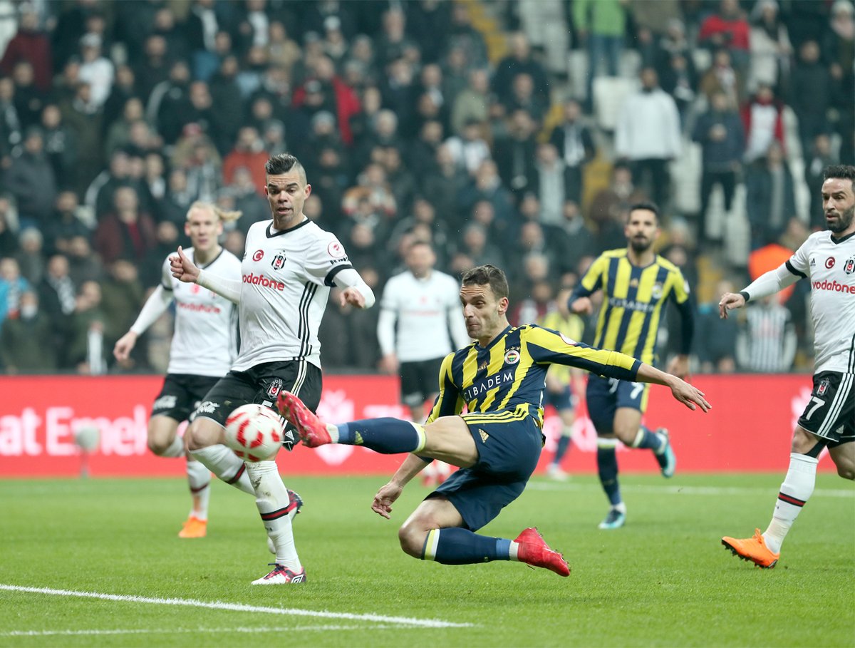 'Pepe ikili mücadelelerde agresif bir oyuncu'