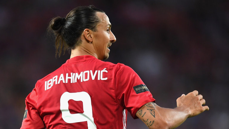 'Zlatan, futbol hayatını sürdürme konusunda kendi geleceğini belirlemeyi hak ediyor'