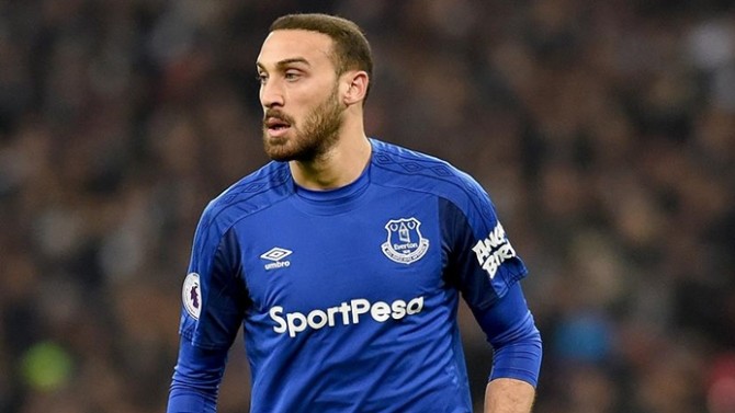 Cenk Tosun'un yeni hocası Arsene Wenger oluyor