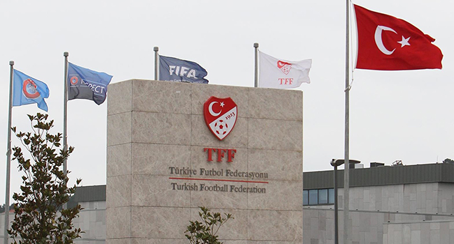 PFDK'dan Fenerbahçe ve Galatasaray'a para cezası