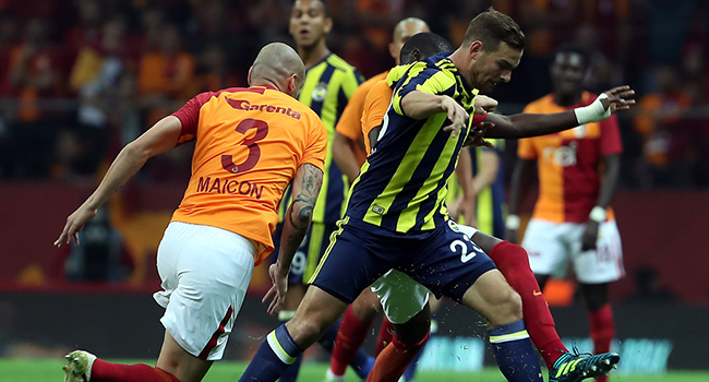 Fenerbahçe ile Galatasaray, Kadıköy'de 55. randevuda