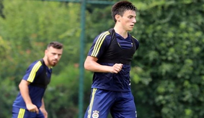 Aykut Kocaman Eljif Elmas'ı sildi