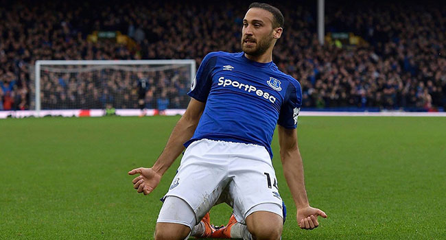 Cenk Tosun: Premier Lig'de başka bir futbol oynanıyor