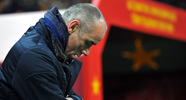Bursaspor'da Le Guen ile yollar ayrılıyor