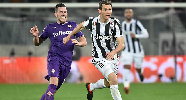 Beşiktaş  Lichtsteiner'in peşine düştü