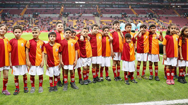AB'den Galatasaray'a teşekkür! 'Size katkılarınızdan dolayı en içten  teşekkürlerimizi sunuyoruz'