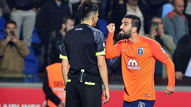 Arda Turan'ı 13 maçlık ceza bekliyor