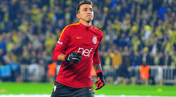 Arjantin devi Boca Juniors Muslera ile ilgileniyor