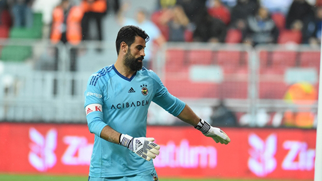 Volkan Demirel çılgına döndü: Siz nerede oynadığınızı zannediyorsunuz