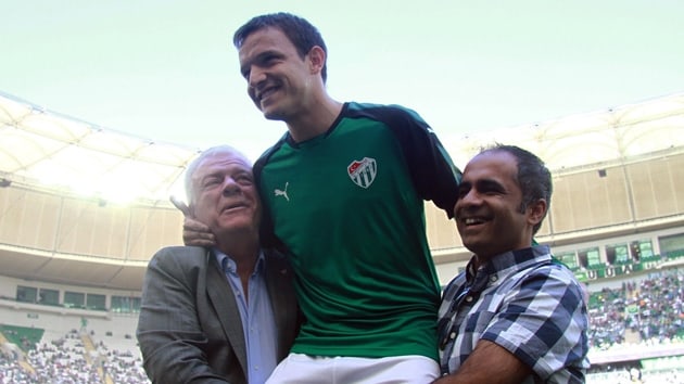 Batalla Bursaspor'a veda etti
