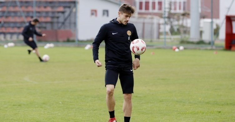 Galatasaray Dorukhan Toköz için 1 milyon TL verecek