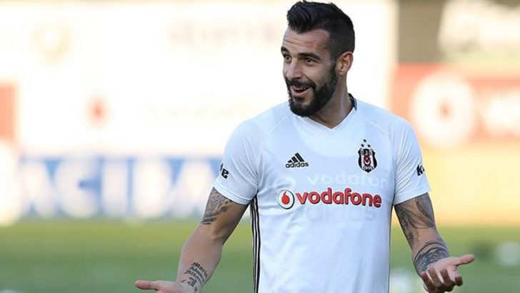 Negredo 'FEDA' çağrısına kayıtsız kalıyor