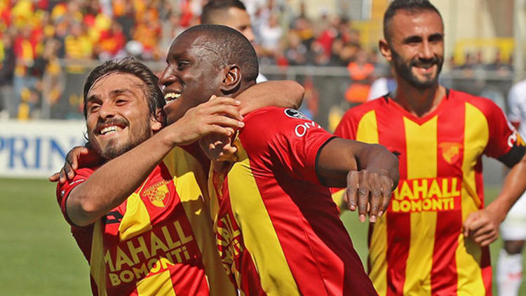 Beşiktaş'ın önümüzdeki sezon forvet ikilisi! Ba - Larin