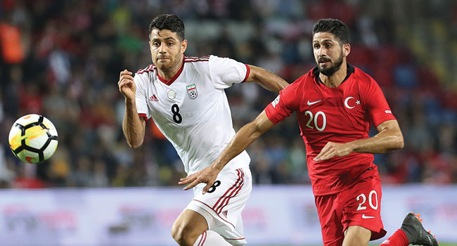 Beşiktaş'tan Aytemiz Alanyaspor'a Emre Akbaba için 3 futbolcu teklifi