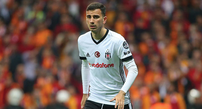 Beşiktaş, iç transferde Oğuzhan Özyakup'a imza attırmak istiyor