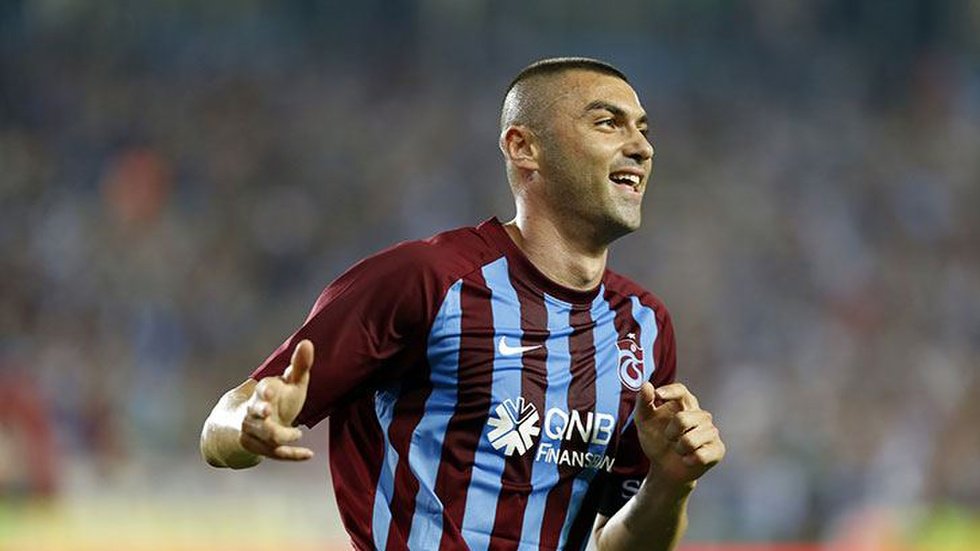 Başakşehir, Trabzonspor'a Burak Yılmaz için 2,5 milyon euro +  Kerim Frei teklifinde bulundu