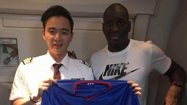 Demba Ba'nın yeni takımı resmen belli oldu