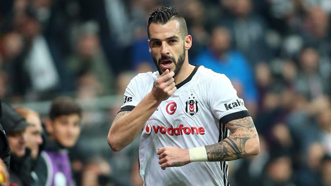 Negredo ayrılmayı kabul etti ancak bir şartı var