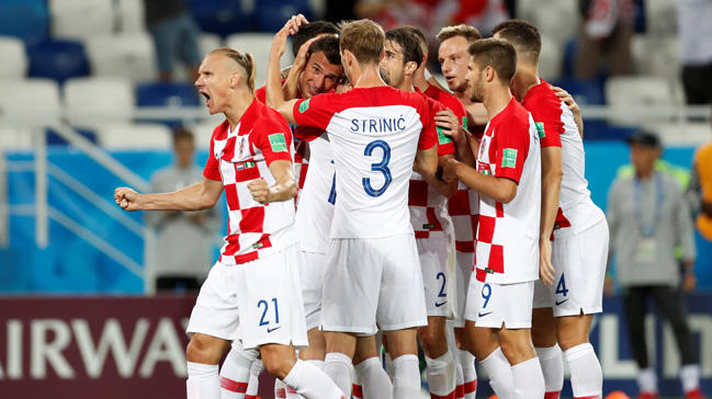 Hırvatlar liderlik koltuğuna yükseldi