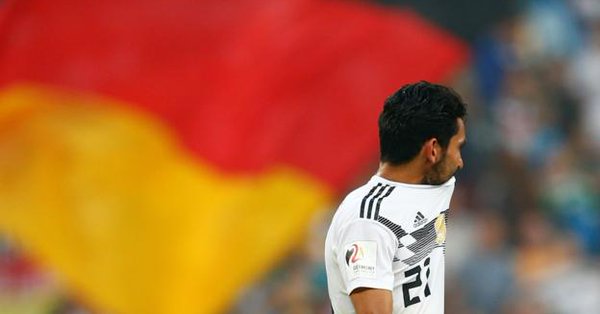 Barcelona İlkay Gündoğan için girişimlere başladı