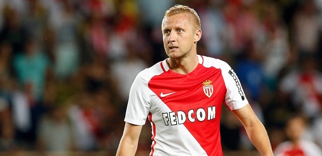 Galatasaray Glik'e kancayı attı