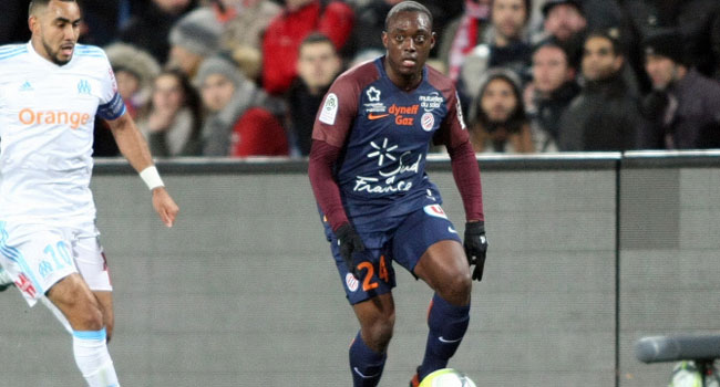 Fenerbahçe aradığı sol bek mevkisine Jerome Roussillon'u transfer etmek istiyor