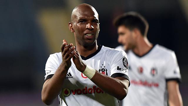 Ryan Babel'den ayrılık sinyali!