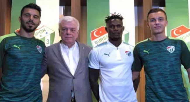 Bursaspor'da yeni transferler imzaladı