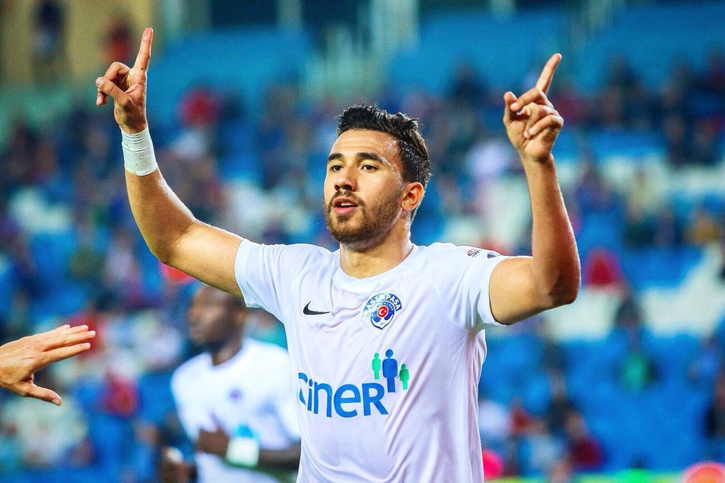 Trezeguet imza atmaktan vazgeçti