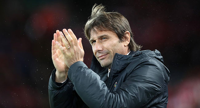 Chelsea, Antonio Conte'nin görevine son verdi