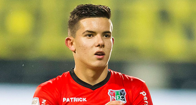 Ferdi Kadıoğlu, Fenerbahçe için İstanbul'a geldi