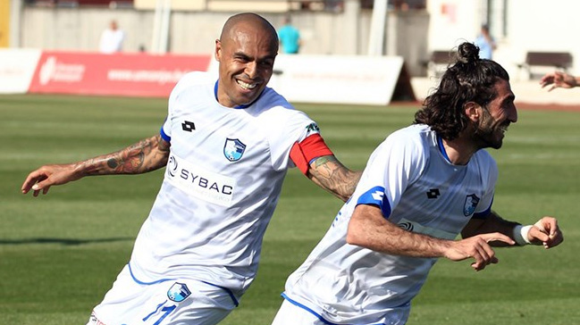 Mert Nobre ve Burhan Eşer ile yollar ayrıldı